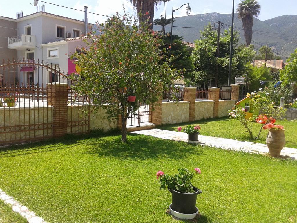 Vasso'S Studios Vasiliki  Luaran gambar